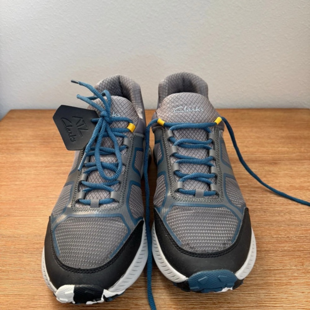 Clark’s shoes men